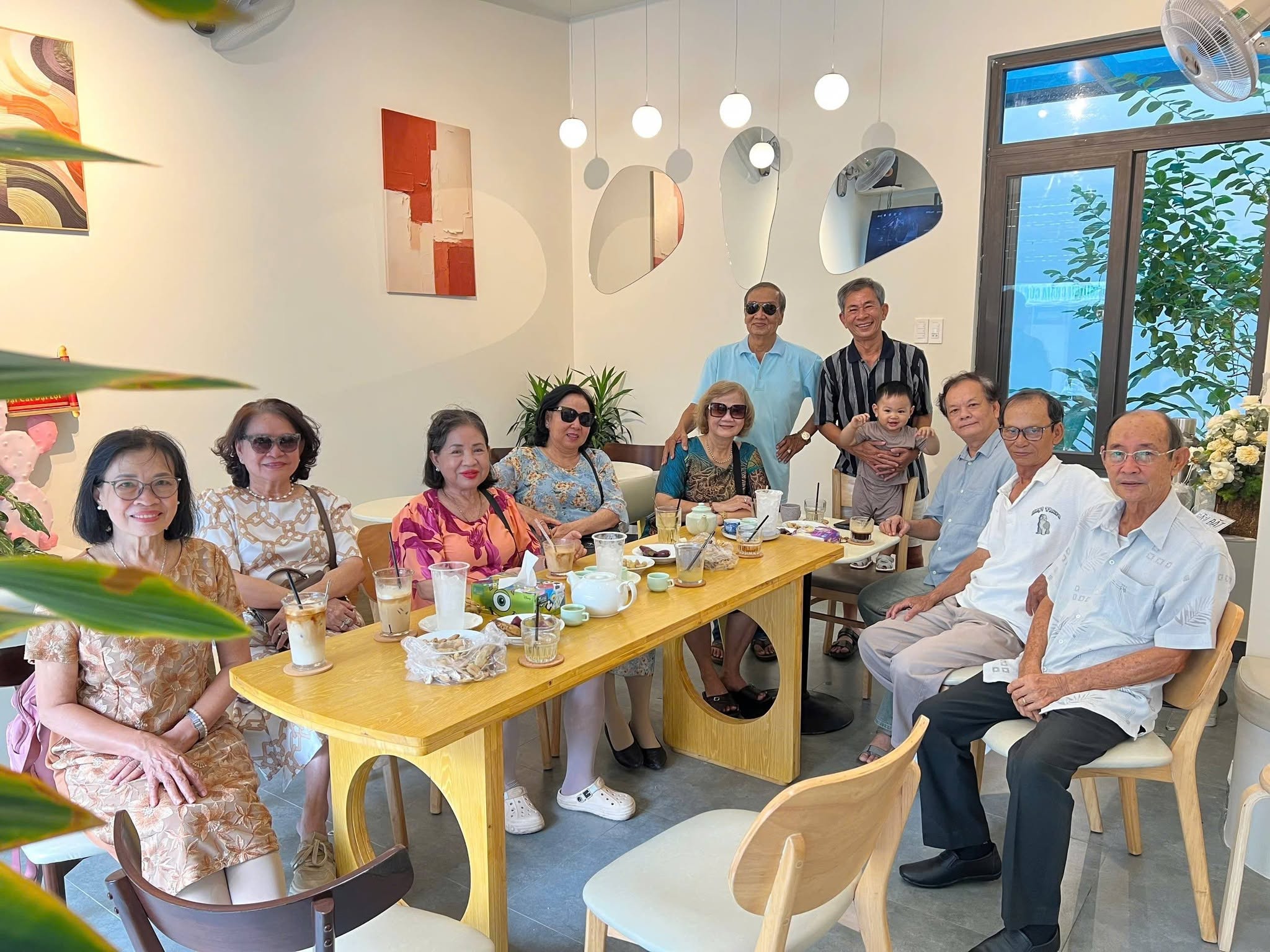 Khoảnh khắc khách ghé Quán của Phúc 6
